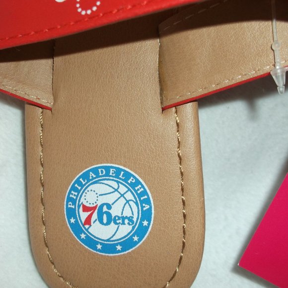 NWT - Philadelphia 76ers Double Strap Sandals - Small (5/6) - Picture 4 of 8